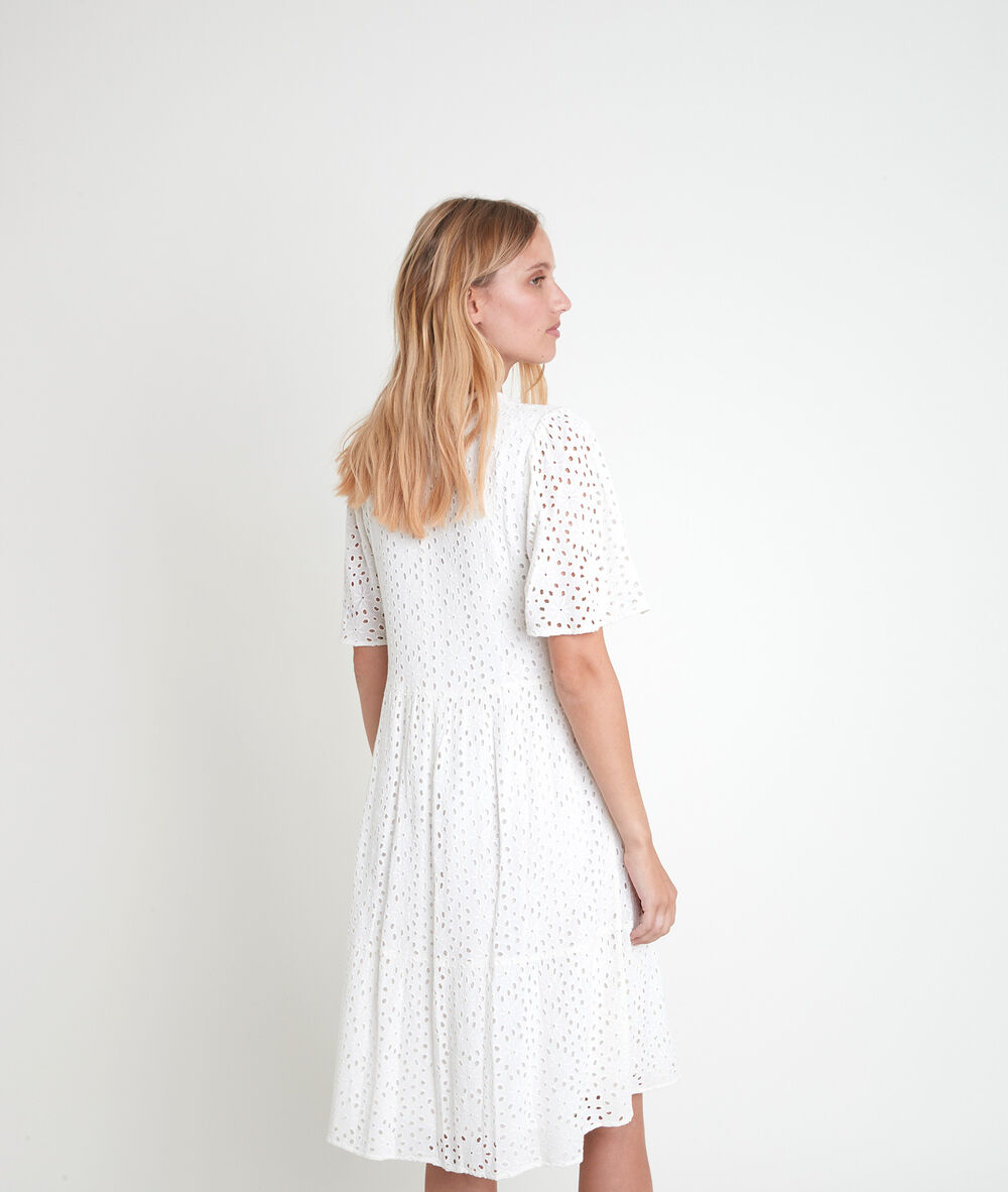 Robe écrue brodée nara ecru.