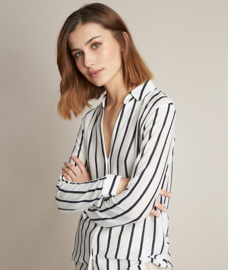 T-shirt en lin ray&eacute; riley marineblauw.