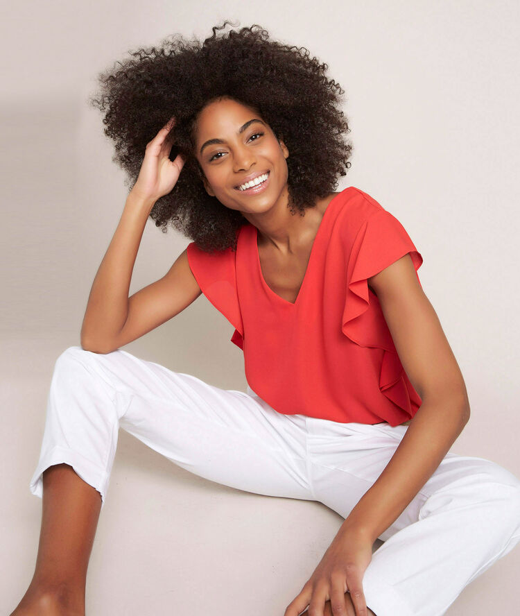 Rood topje met volants elfie vlam.