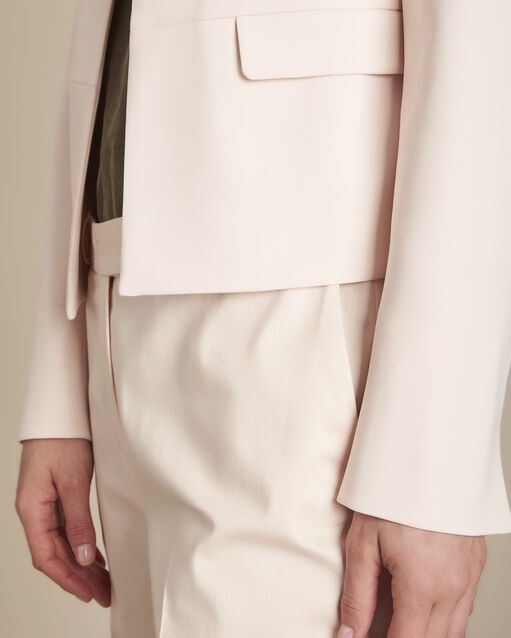 Veste poudre poches à rabat microfibre charme poudre.