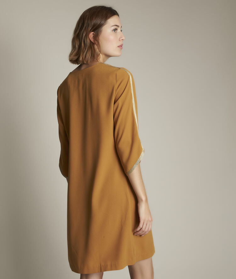 Robe jaune clémentine miel.