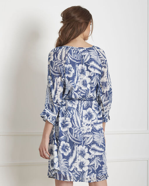 Weißes kleid mit exotischem druckmuster liane weiss.