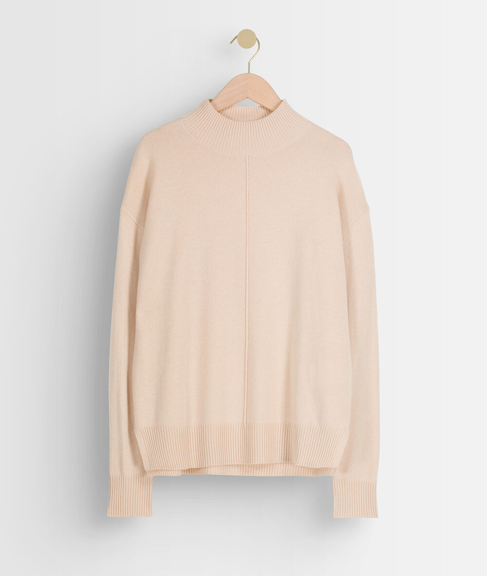 Ecru trui met hoge kraag tibo beige clair.