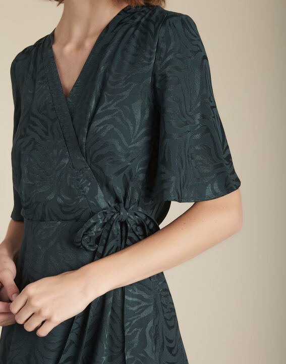 Zypressengr&uuml;nes, weich fallendes Kleid aus Jacquard Roda PhotoZ | 1-2-3