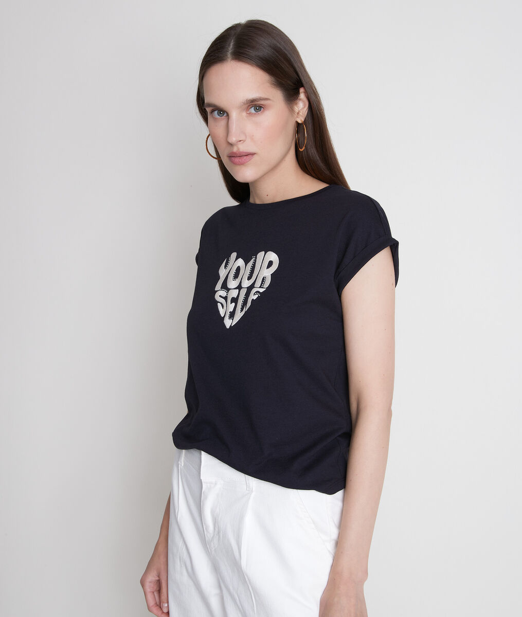 Tee-shirt en coton bio à message brodé marine Ella | 1-2-3 Tee-shirt en coton bio à message brodé marine Ella PhotoZ | 1-2-3