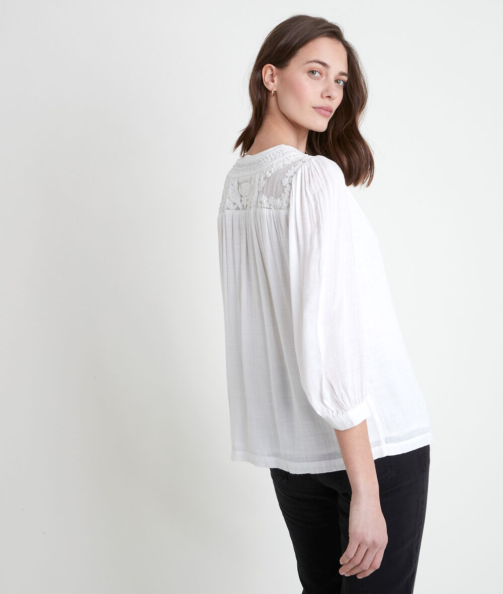 Blouse écru encolure brodée taylor ecru.