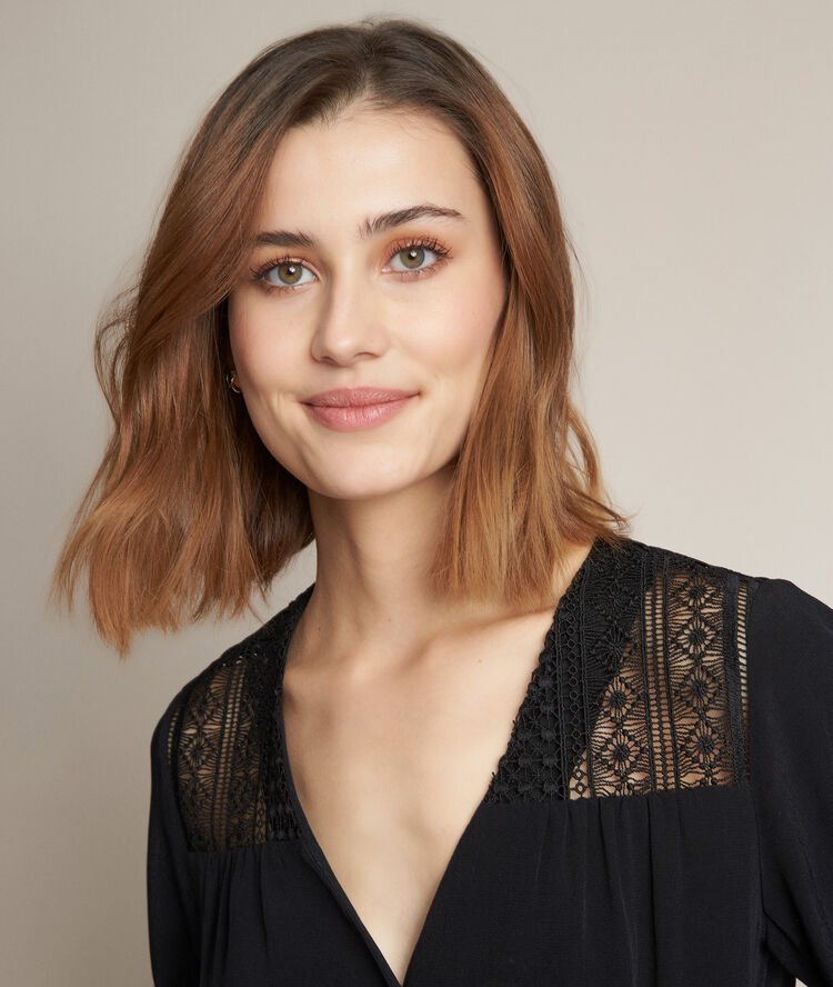 Blouse à dentelle noire eddie noir.