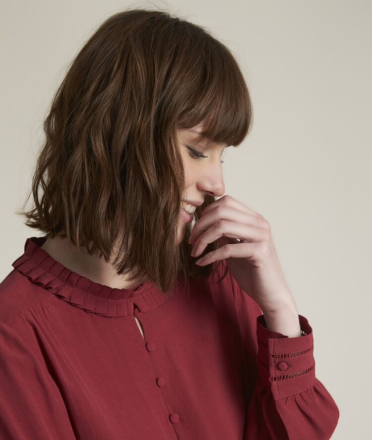 Bluse mit plissiertem kragen elorine pfirsich.