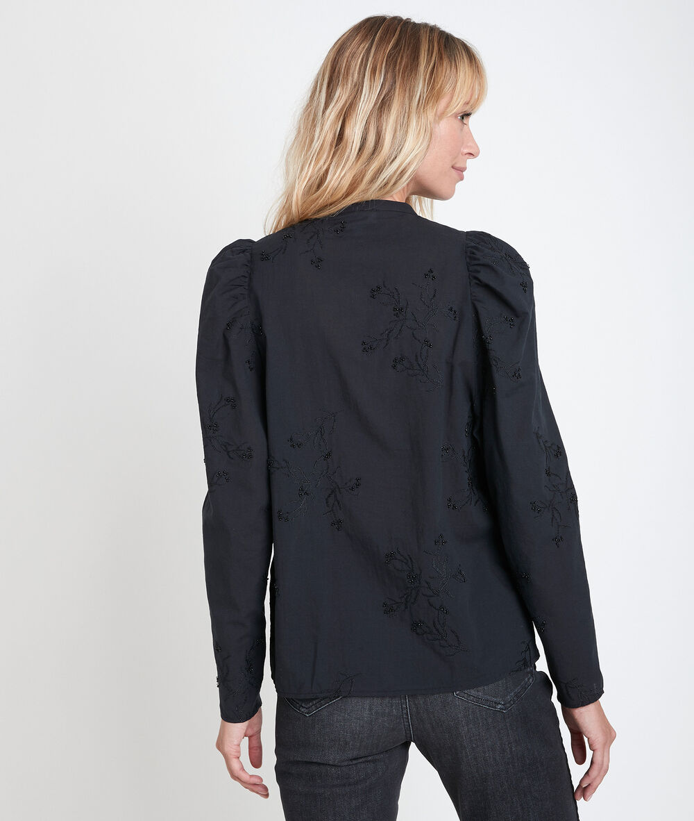 Blouse brodée jo noir.