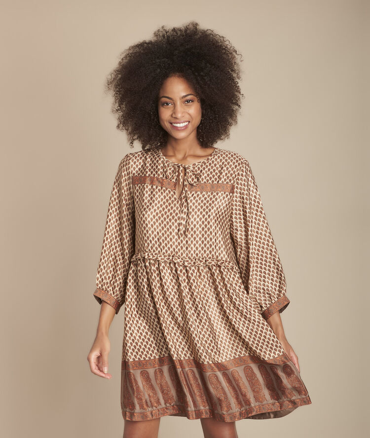 Mahoniebruine jurk van gemengde zijde met print iroxy caramel.