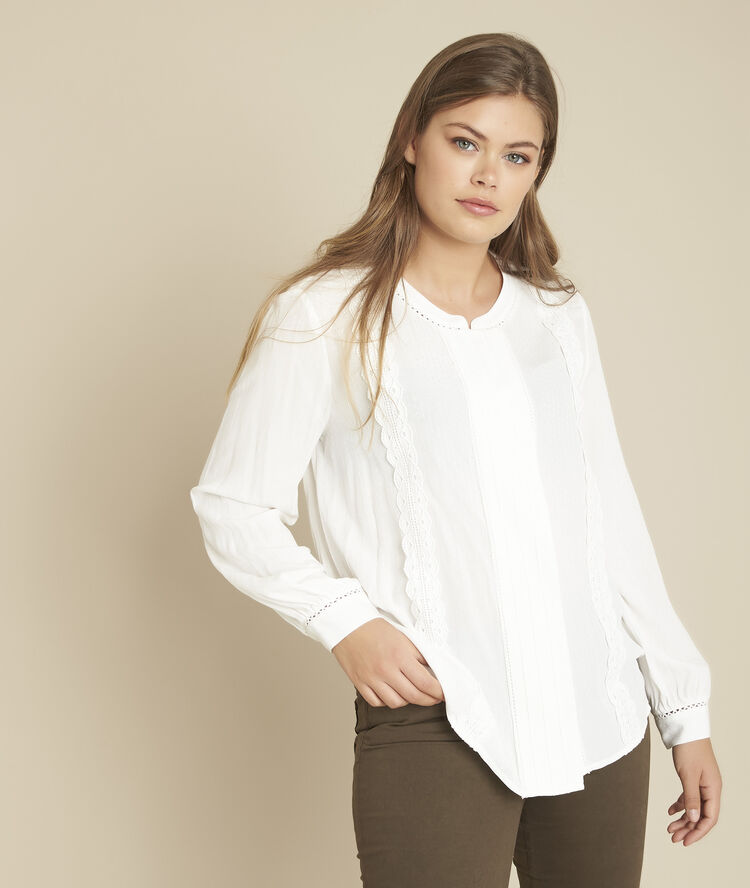 Blouse en dentelle fluide maena ecru.