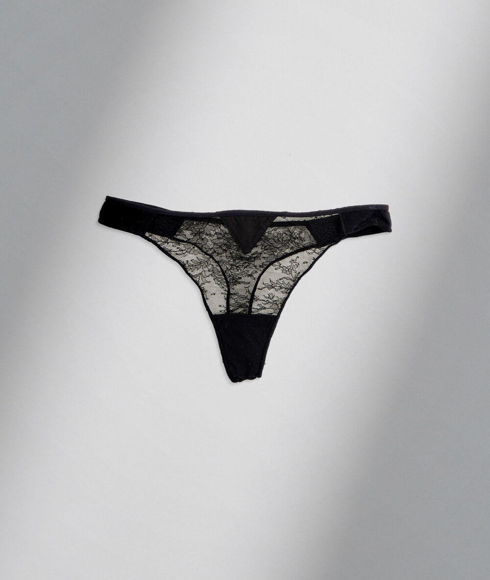 Tanga en dentelle de calais noire chloé noir.