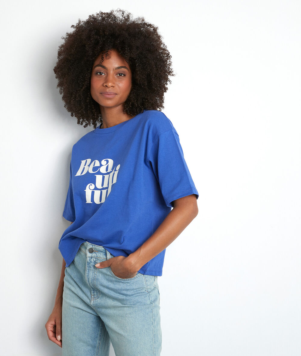 Tee-shirt sérigraphié en coton bio bleu equateur myosotis.