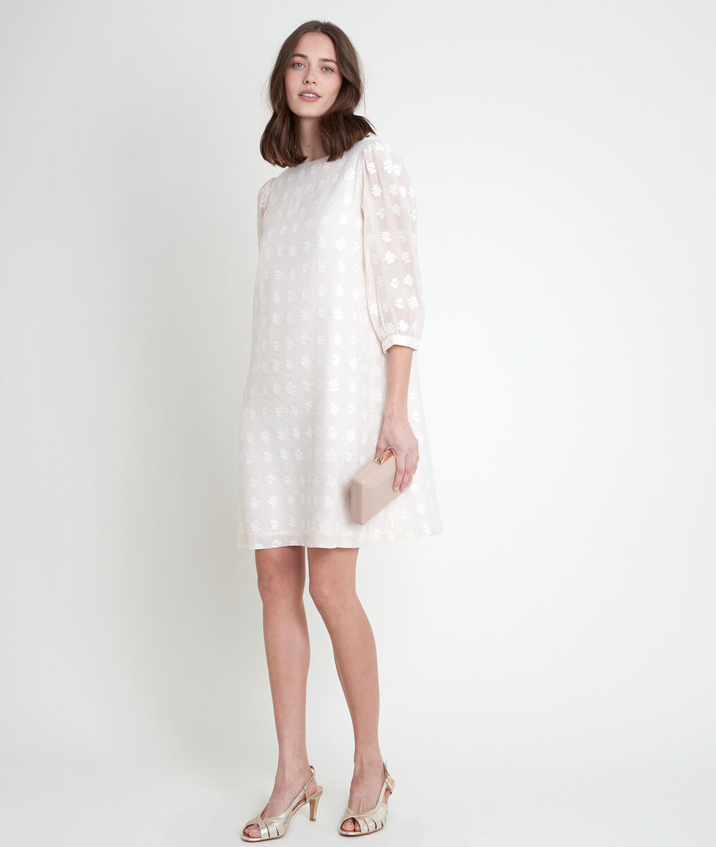 Cremefarbenes kurzes Kleid mit Stickerei Malika | 1-2-3 Cremefarbenes kurzes Kleid mit Stickerei Malika PhotoZ | 1-2-3