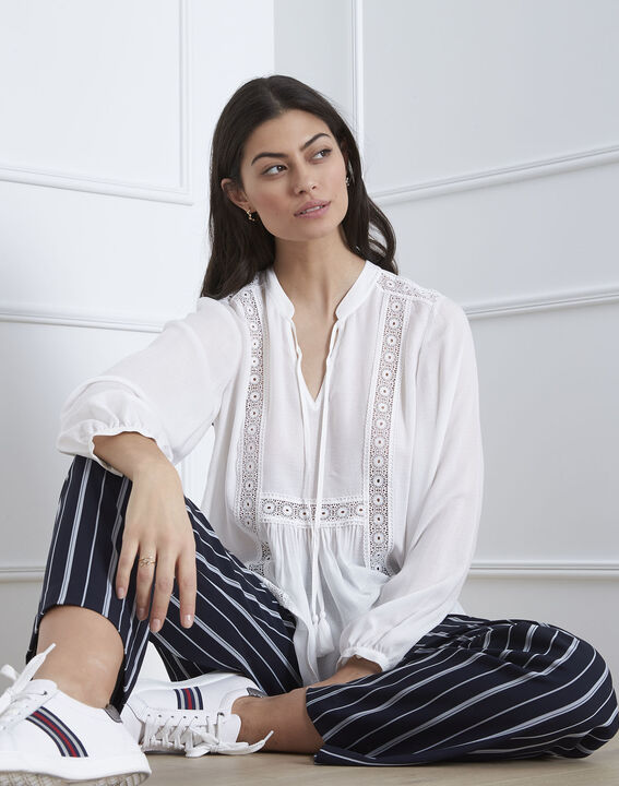 Ecru blouse met kanten bies Viviana | 1-2-3 Ecru blouse met kanten bies Viviana PhotoZ | 1-2-3