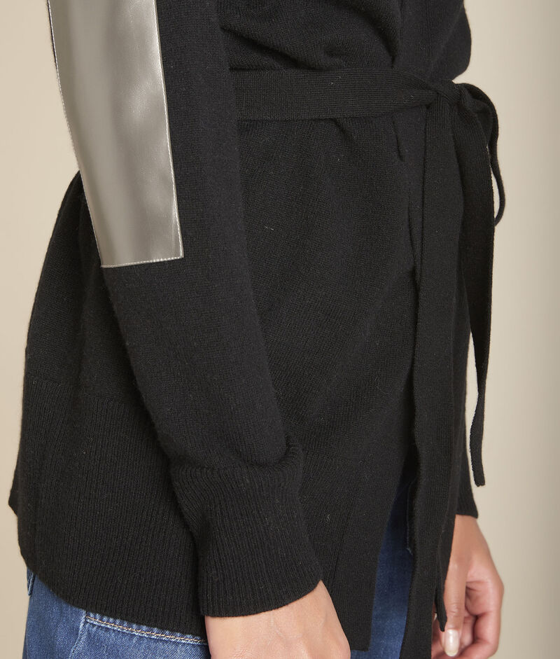 Gilet en cachemire ceinturé noir fougere noir.