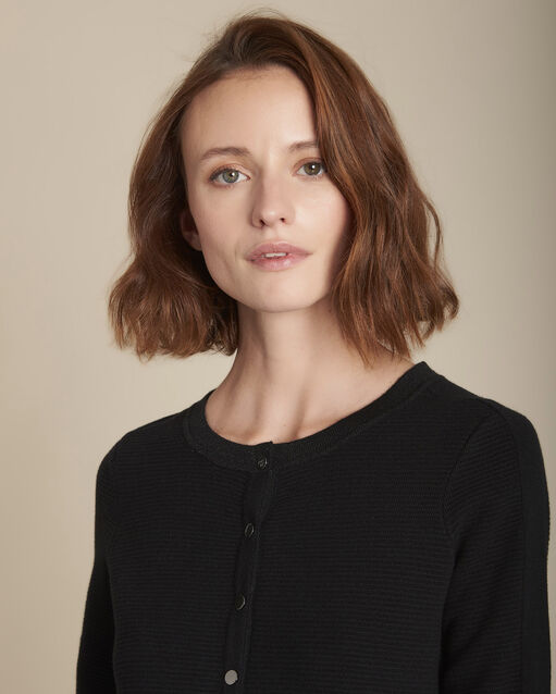 Cardigan court ottoman fanfan noir.