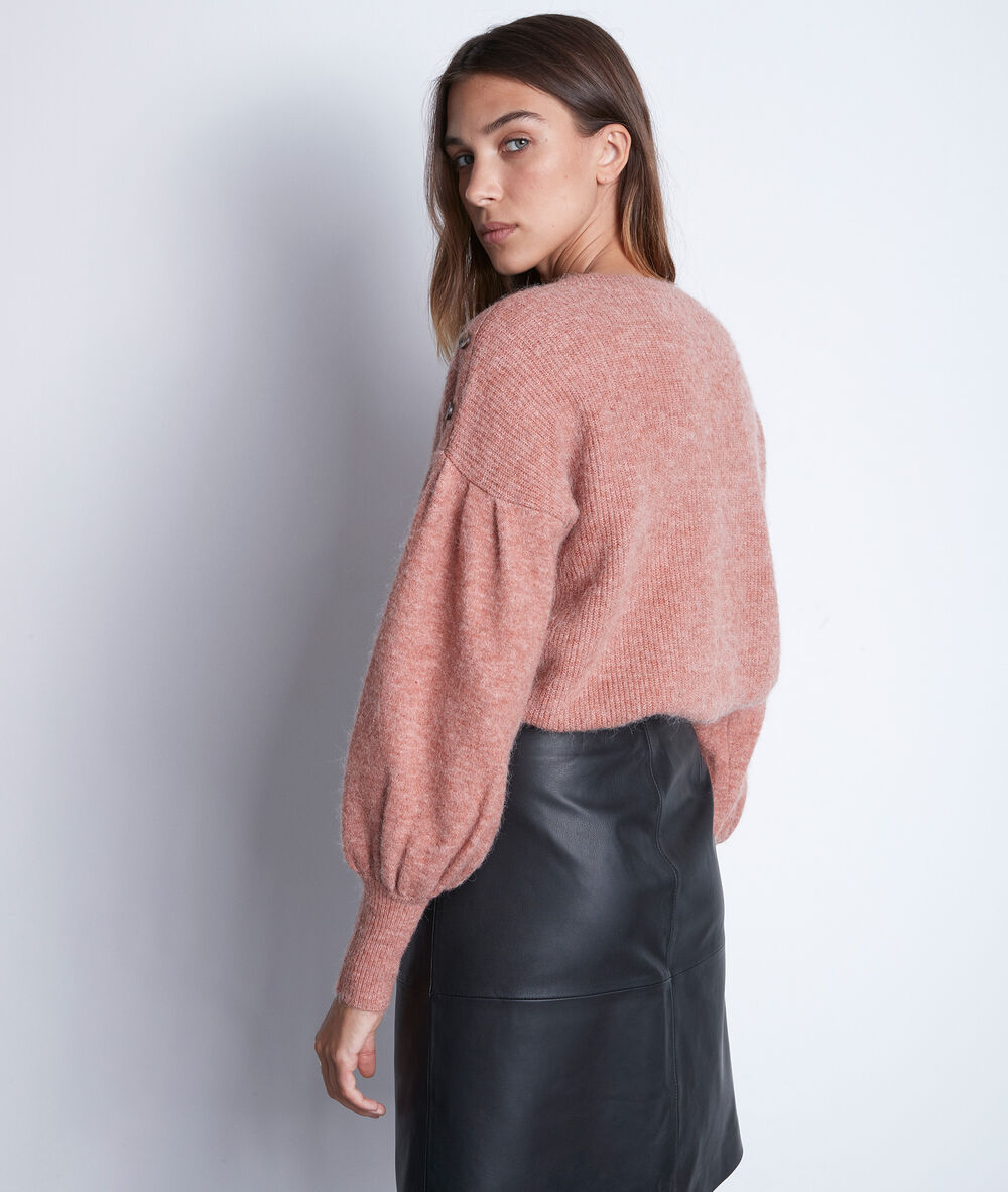 Pull à manches bouffantes vieux rose terry make up.