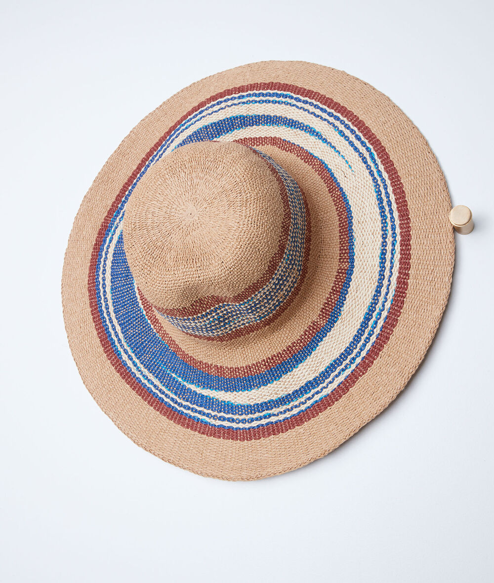 Capeline en raphia ray&eacute;e kalvin naturel.