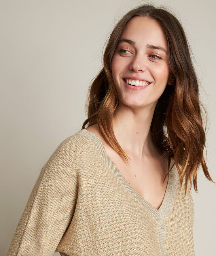 Pull dor&eacute; diamond or blanchi.