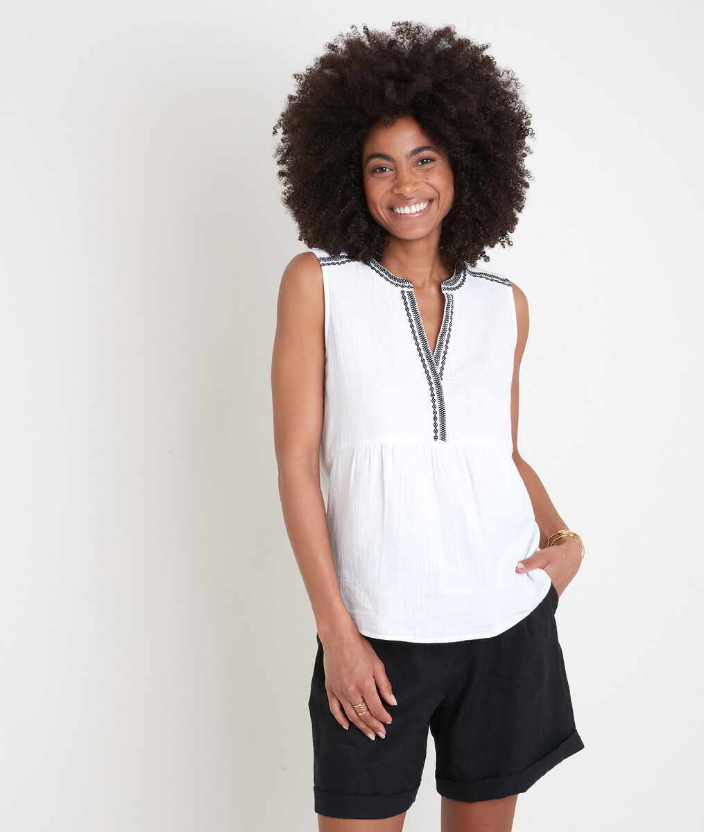 Blouse sans manches brodée blanche Alia | 1-2-3 Blouse sans manches brodée blanche Alia PhotoZ | 1-2-3