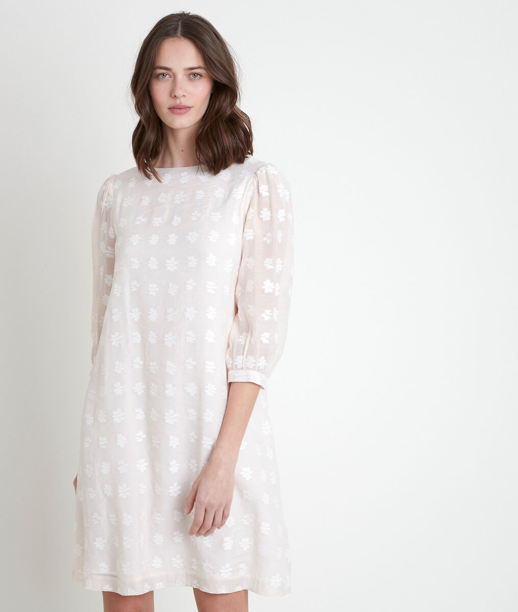 Cremefarbenes kurzes Kleid mit Stickerei Malika | 1-2-3 Cremefarbenes kurzes Kleid mit Stickerei Malika PhotoZ | 1-2-3