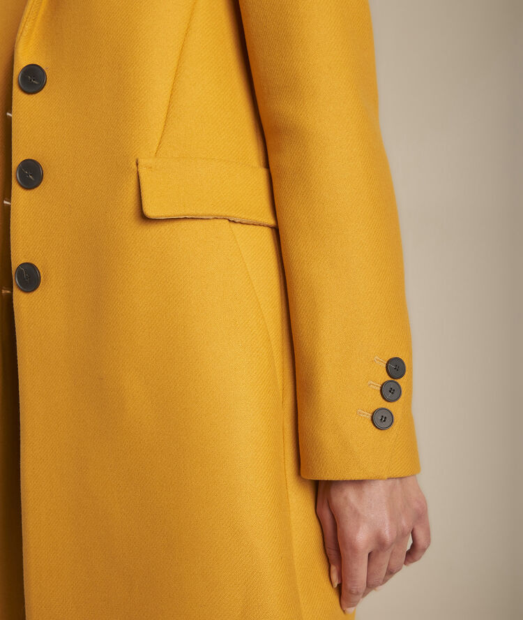 Manteau jaune en laine mélangée droit plume ocre.