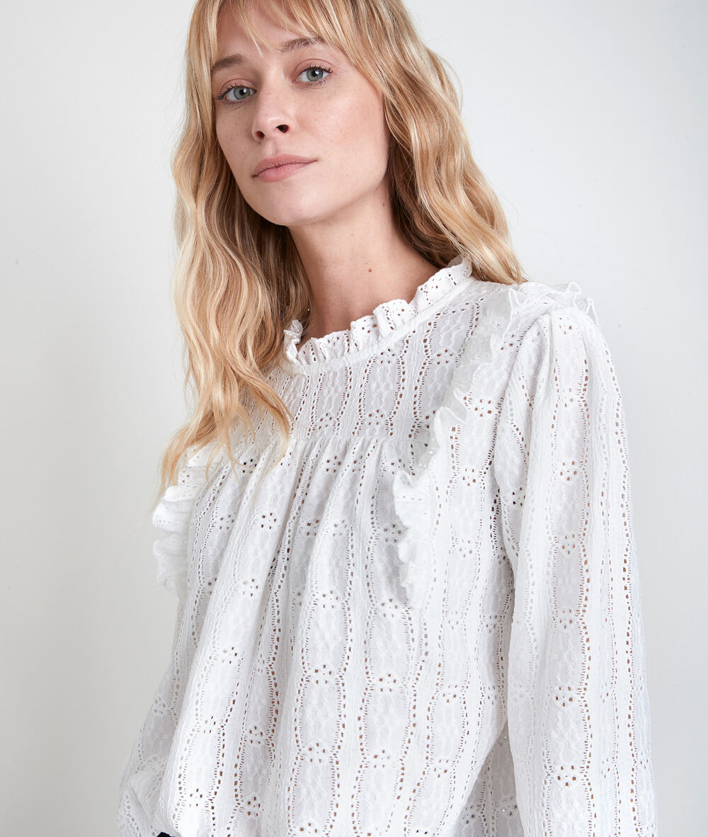 Top en dentelle isis ecru.