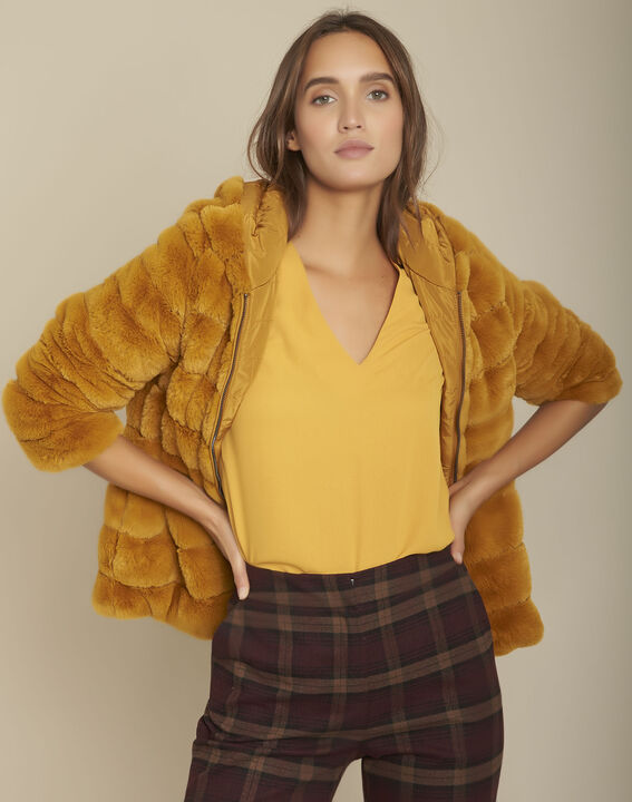 Blouse jaune à œillets Melody | 1-2-3 Blouse jaune à œillets Melody PhotoZ | 1-2-3