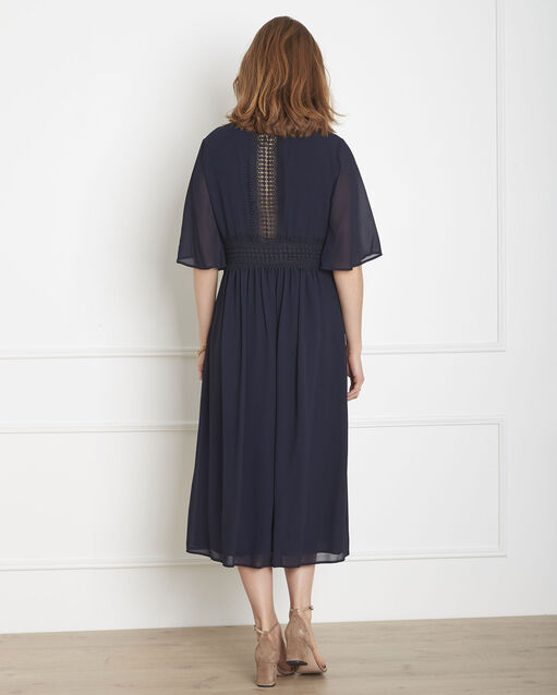 Robe marine cache-cœur macramé helene marine.