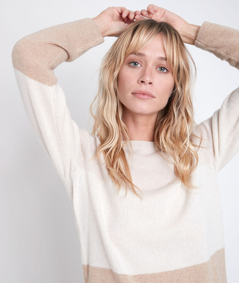 Pull en cachemire rayé ramon camel clair.