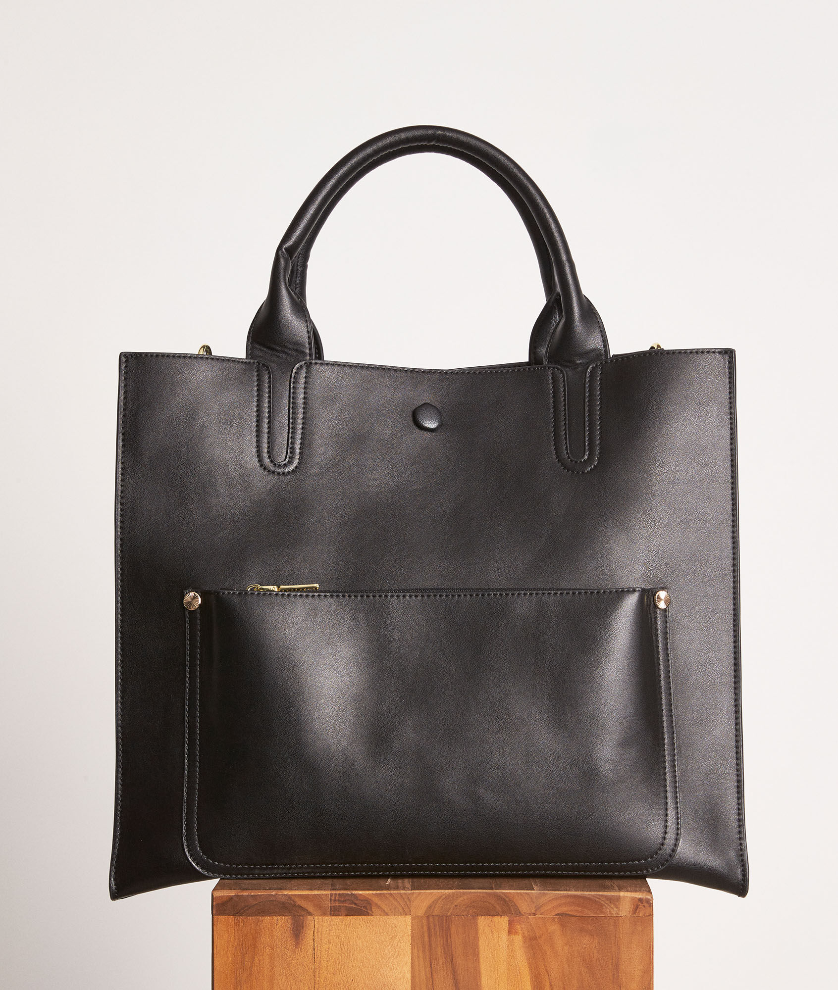 sac rigide noir