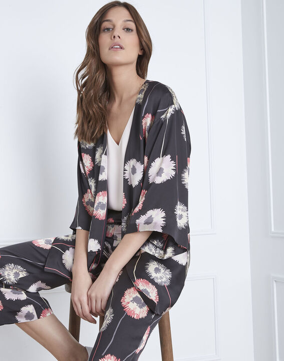 Kimono noir imprimé fleuri effet satin Flore | 1-2-3 Kimono noir imprimé fleuri effet satin Flore PhotoZ | 1-2-3