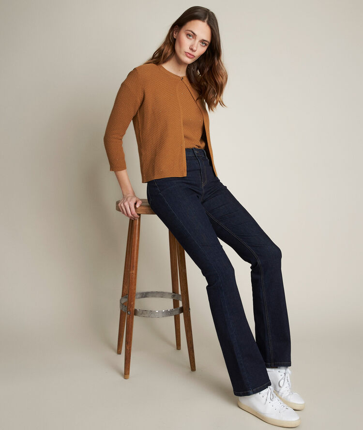 Le vintage flare : jean tress&eacute; brut saphir denim brut.