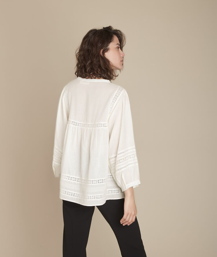Blouse écrue en dentelle melina ecru.