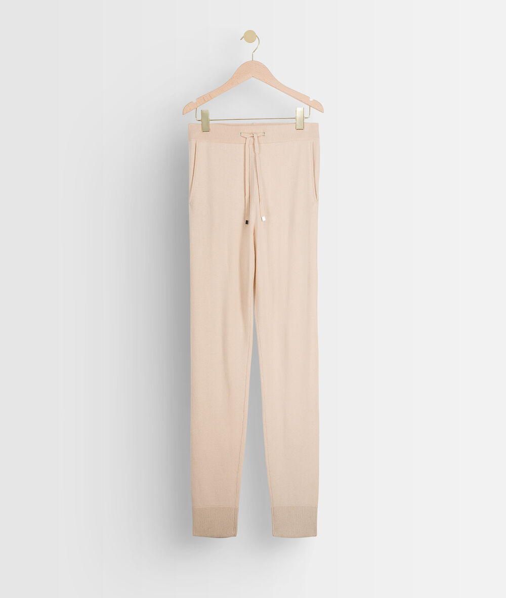 Beige tricot broek tosca beige clair.