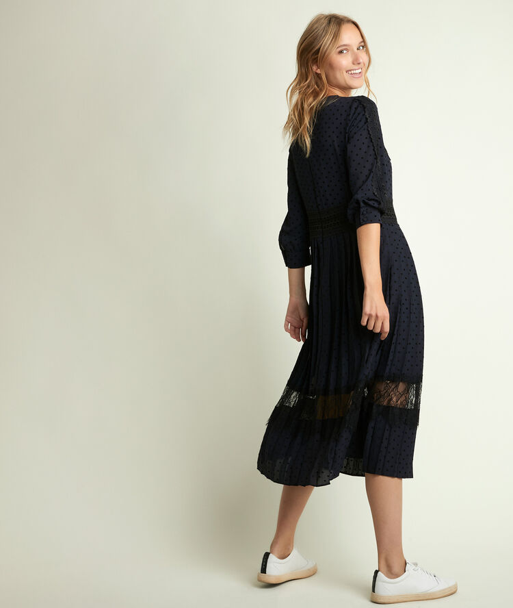 Robe longue en dentelle orka marine.