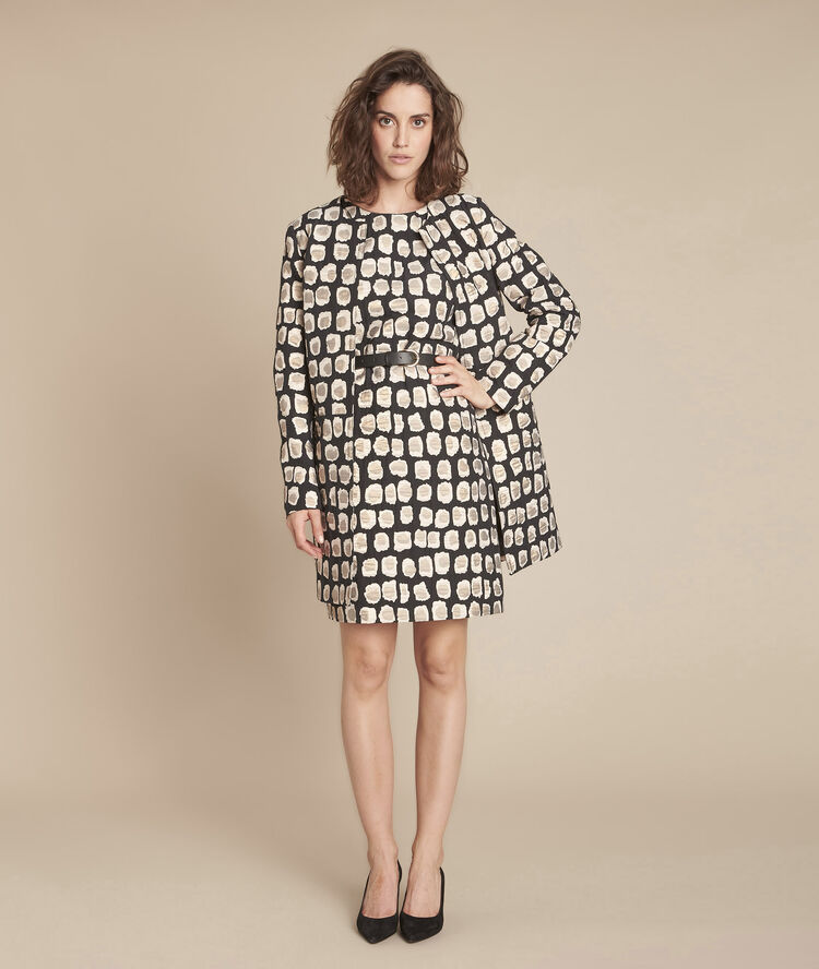 Zwart kort jurkje met lovertjes en borduurwerk rosa noir.