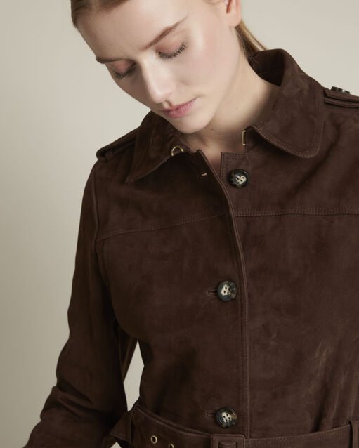 Trench marron en cuir velours qleo marron fonce.