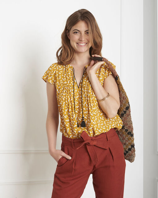 Blouse jaune imprimée virginika bouton d`or.