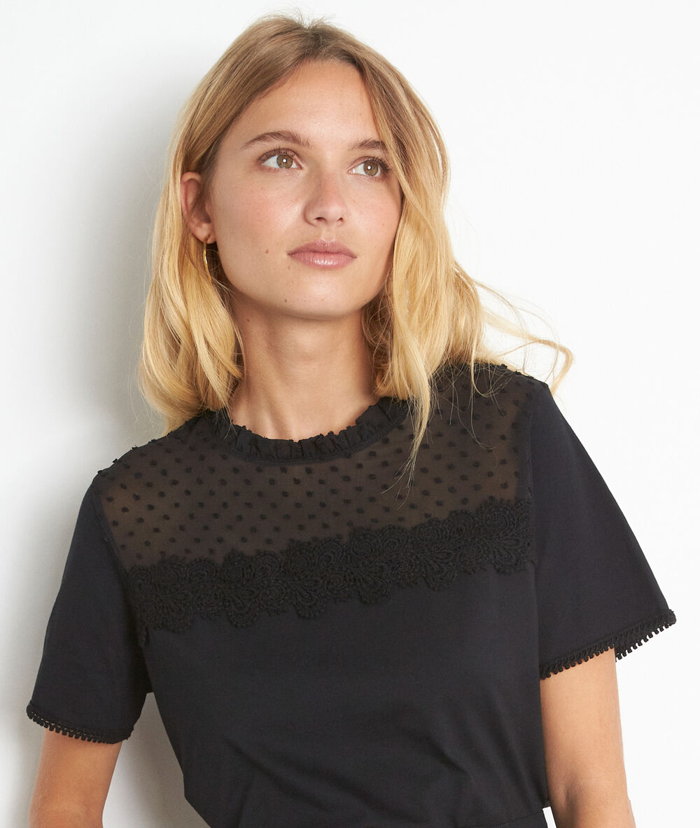 Tee-shirt en dentelle dixie noir.