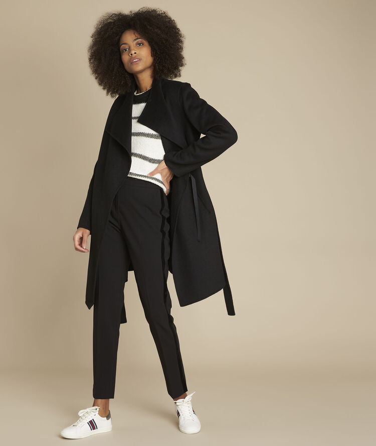 Gestreifter pullover flotte ecru.