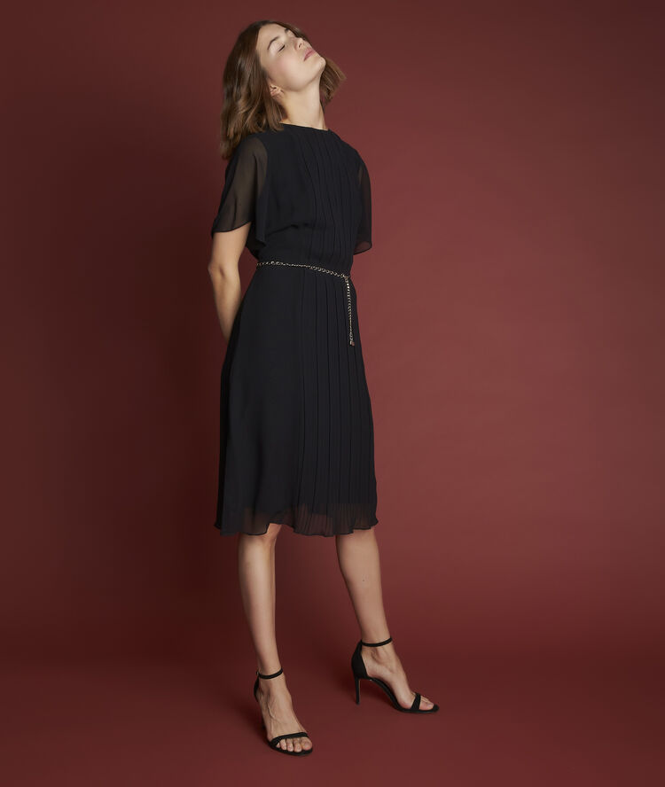 Robe longue plissée isabella noir.