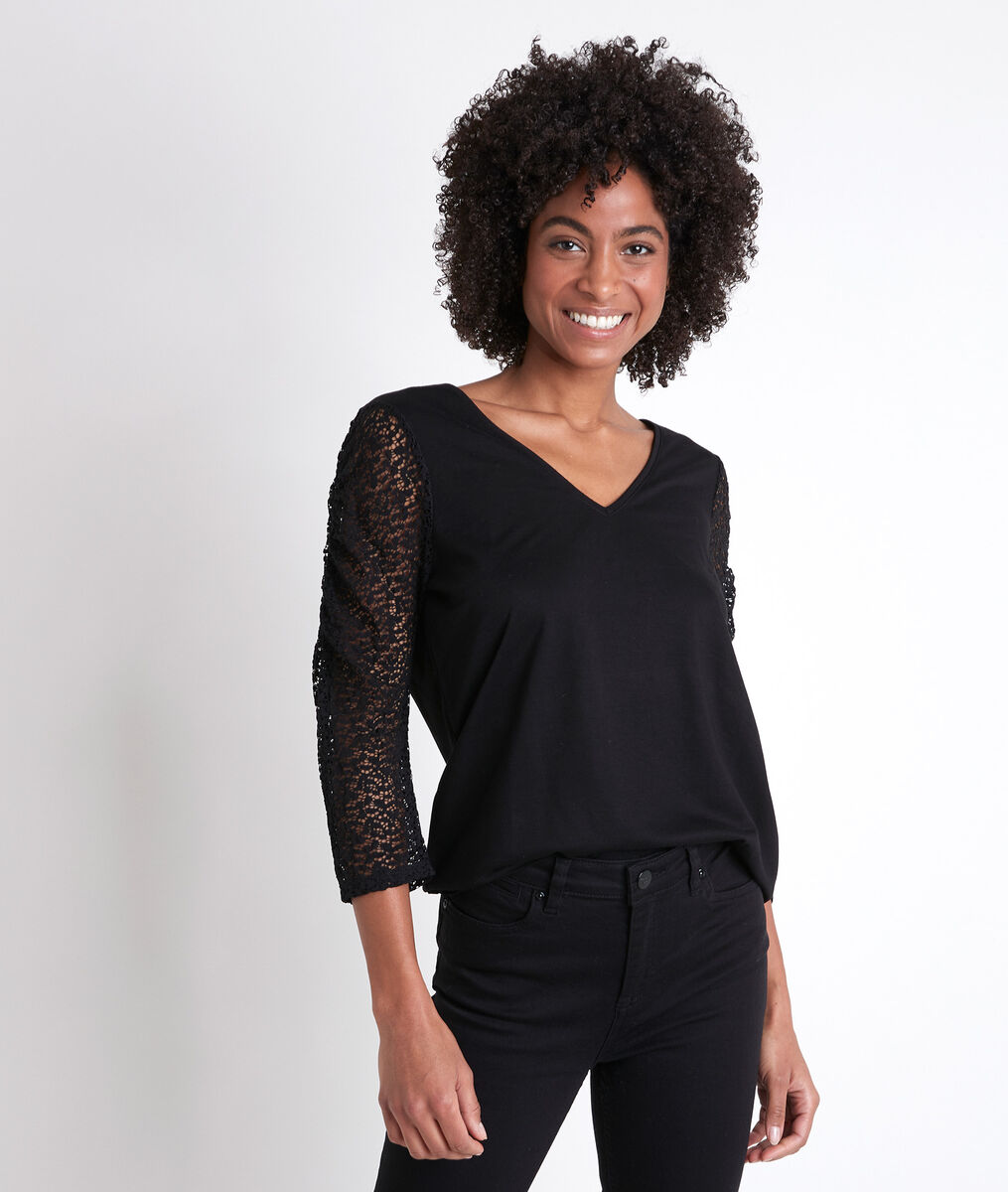 Tee-shirt noir en dentelle Deva | 1-2-3 Tee-shirt noir en dentelle Deva PhotoZ | 1-2-3
