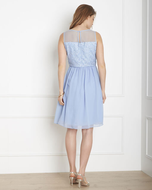 Robe bleu ciel en dentelle hilda bleu ciel.
