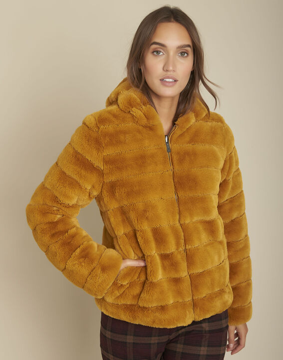 Manteau en fausse fourrure ambre Laura | 1-2-3 Manteau en fausse fourrure ambre Laura PhotoZ | 1-2-3
