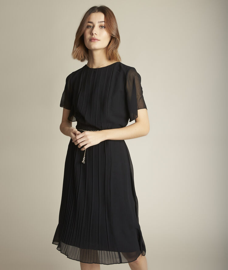 Robe longue pliss&eacute;e isabella noir.