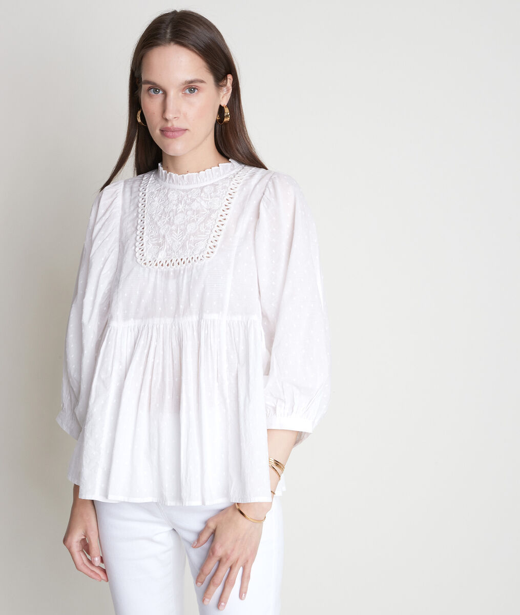 Blouse romantique en coton brodé écru Thelya | 1-2-3 Blouse romantique en coton brodé écru Thelya PhotoZ | 1-2-3