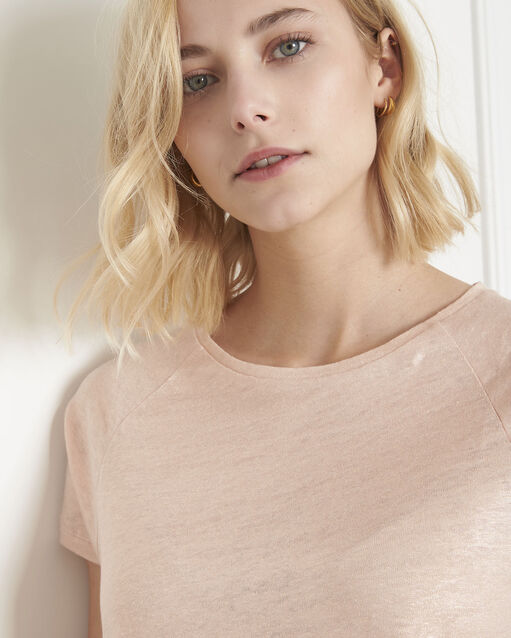 Tee-shirt nude brillant pipper poudre.