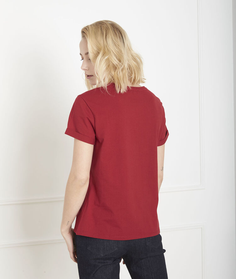 Tee-shirt rouge message proud grenat.
